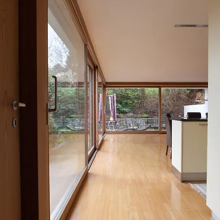 Noomi Apartment